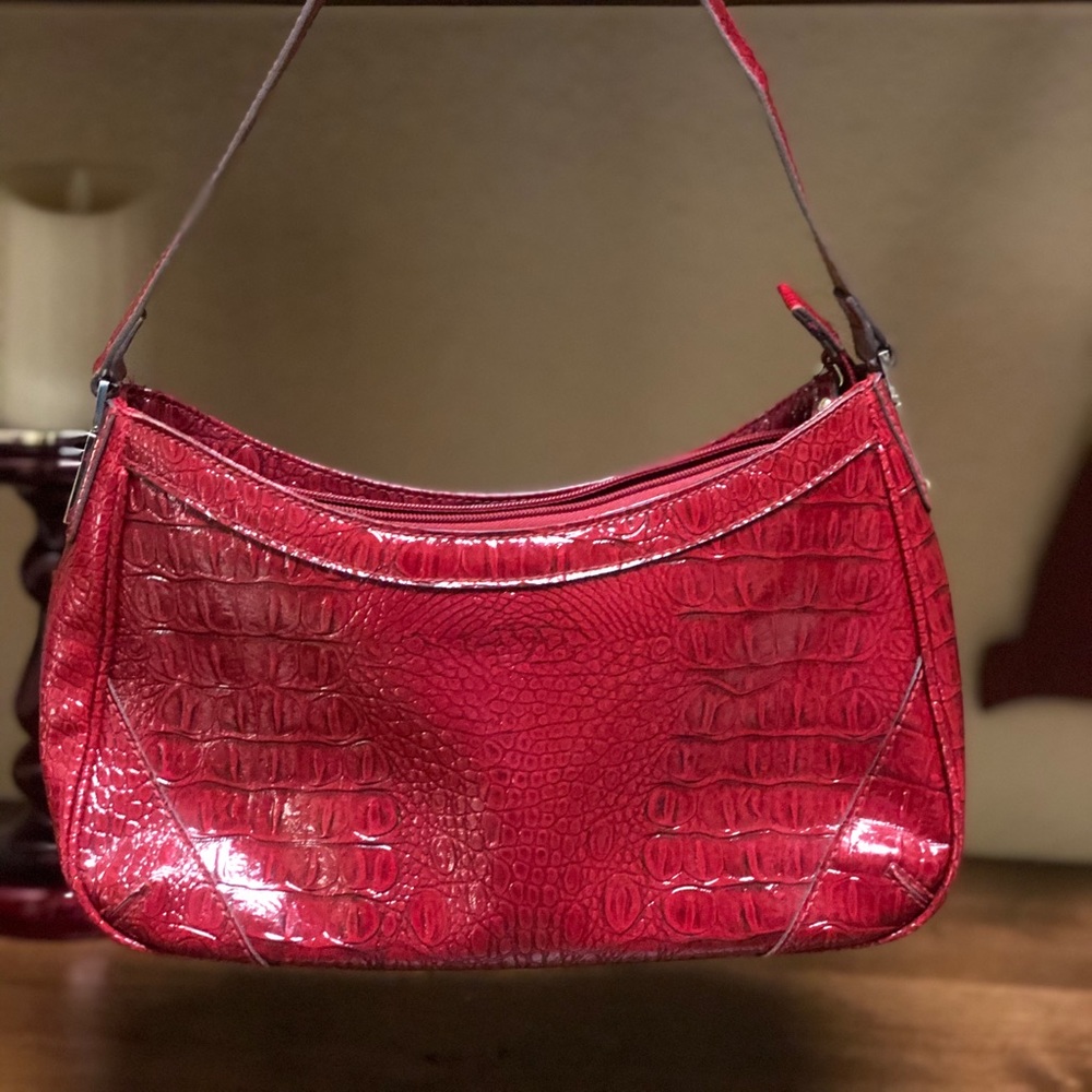 Liz&Co red purse